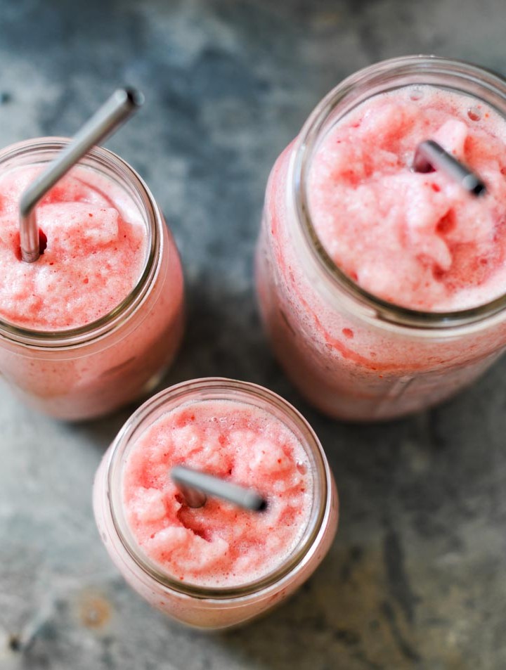 Frosted Strawberry Lemonade Dairy-Free Sugar-Free