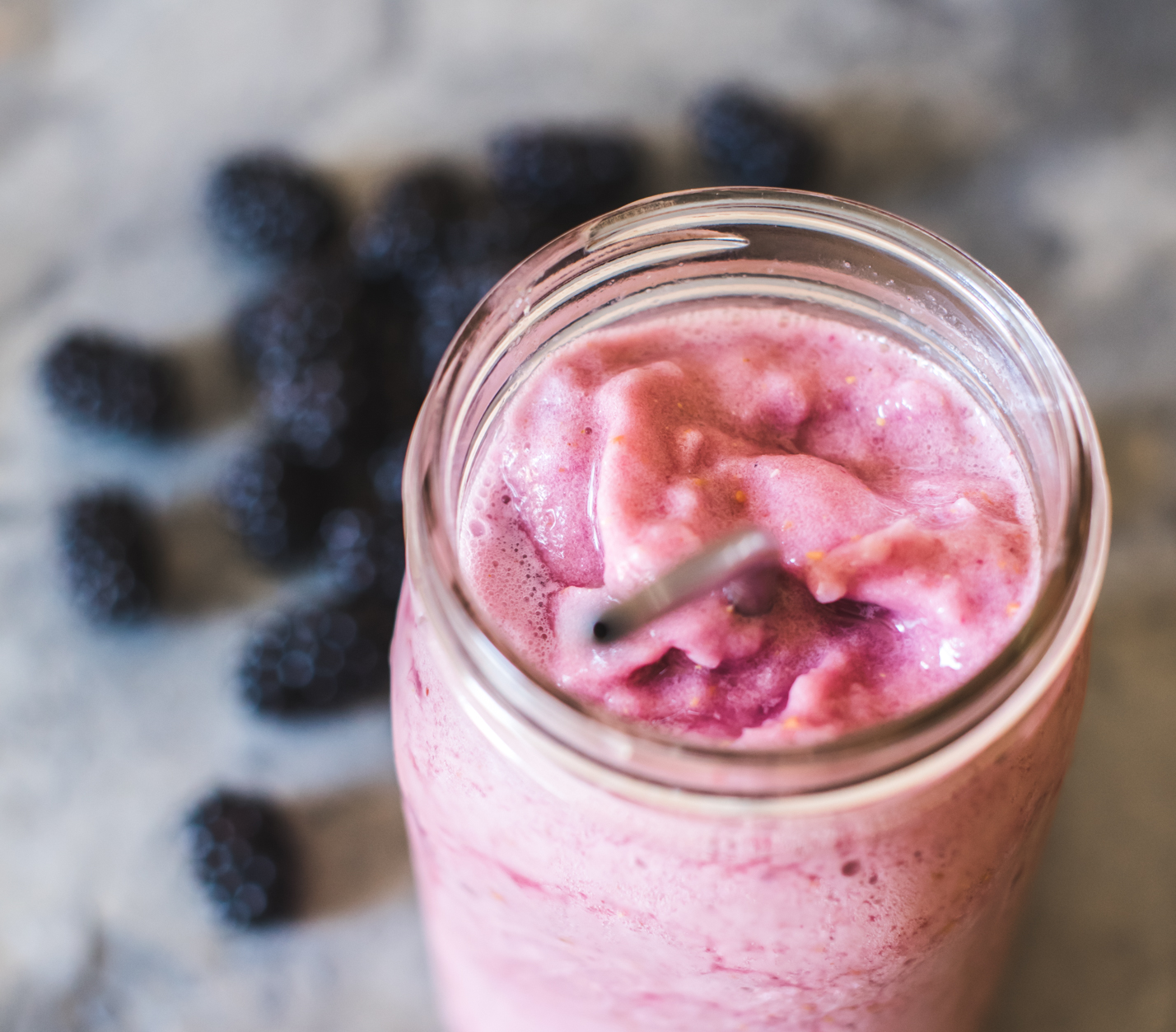 Frosted Vanilla Blackberry Lemonade Dairy-free, Sugar-free, Low-Carb, THM-FP
