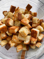 Easy to make gluten-free croutons.