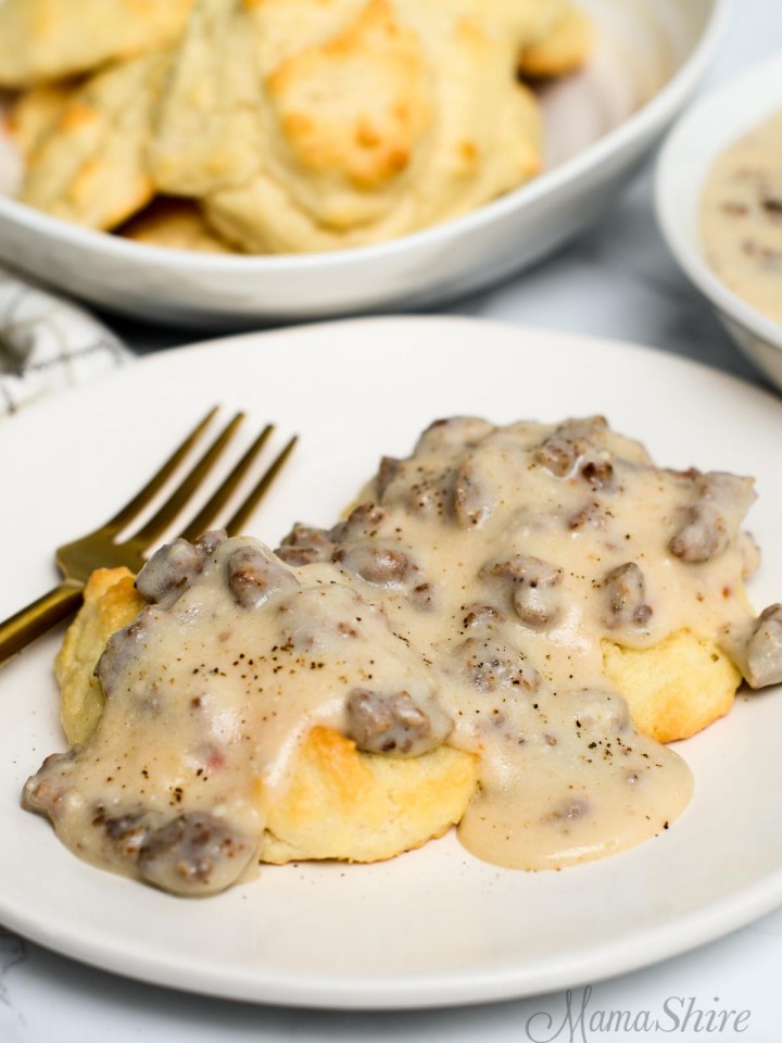 Easy to make gravy poured over gluten-free biscuits.